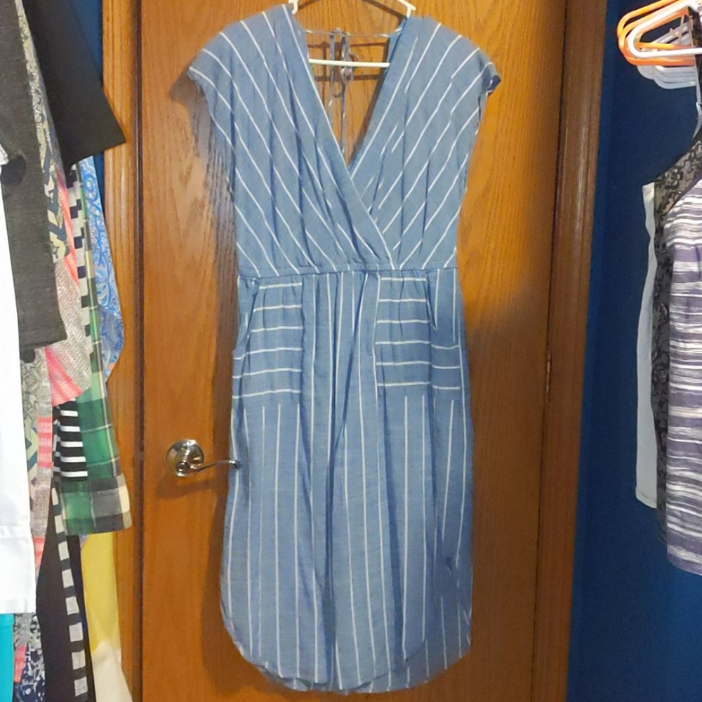 Universal Thread dress